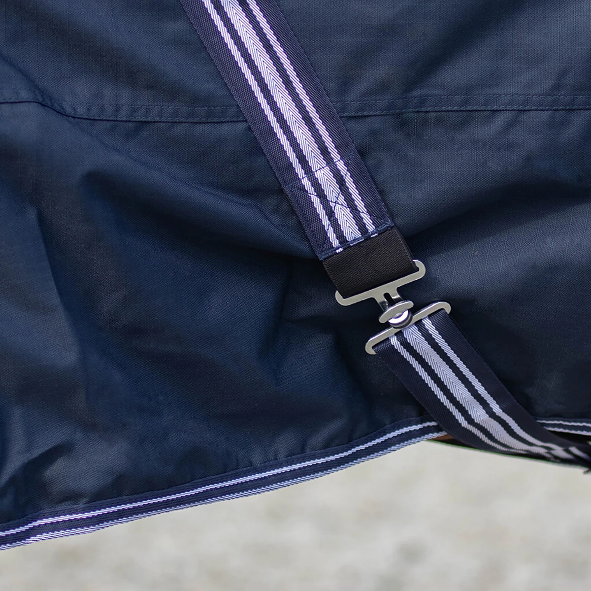 Deken QHP Turnout Luxe Fleece Donkerblauw - Afbeelding 3