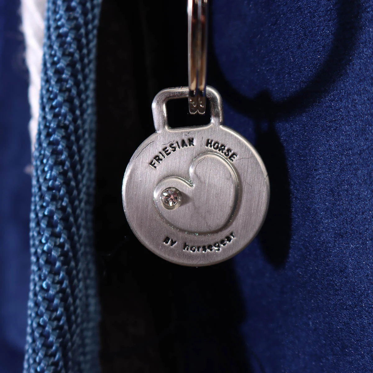 Staldeken Friesian Horse By Horsegear 160gr Donkerblauw - Afbeelding 3