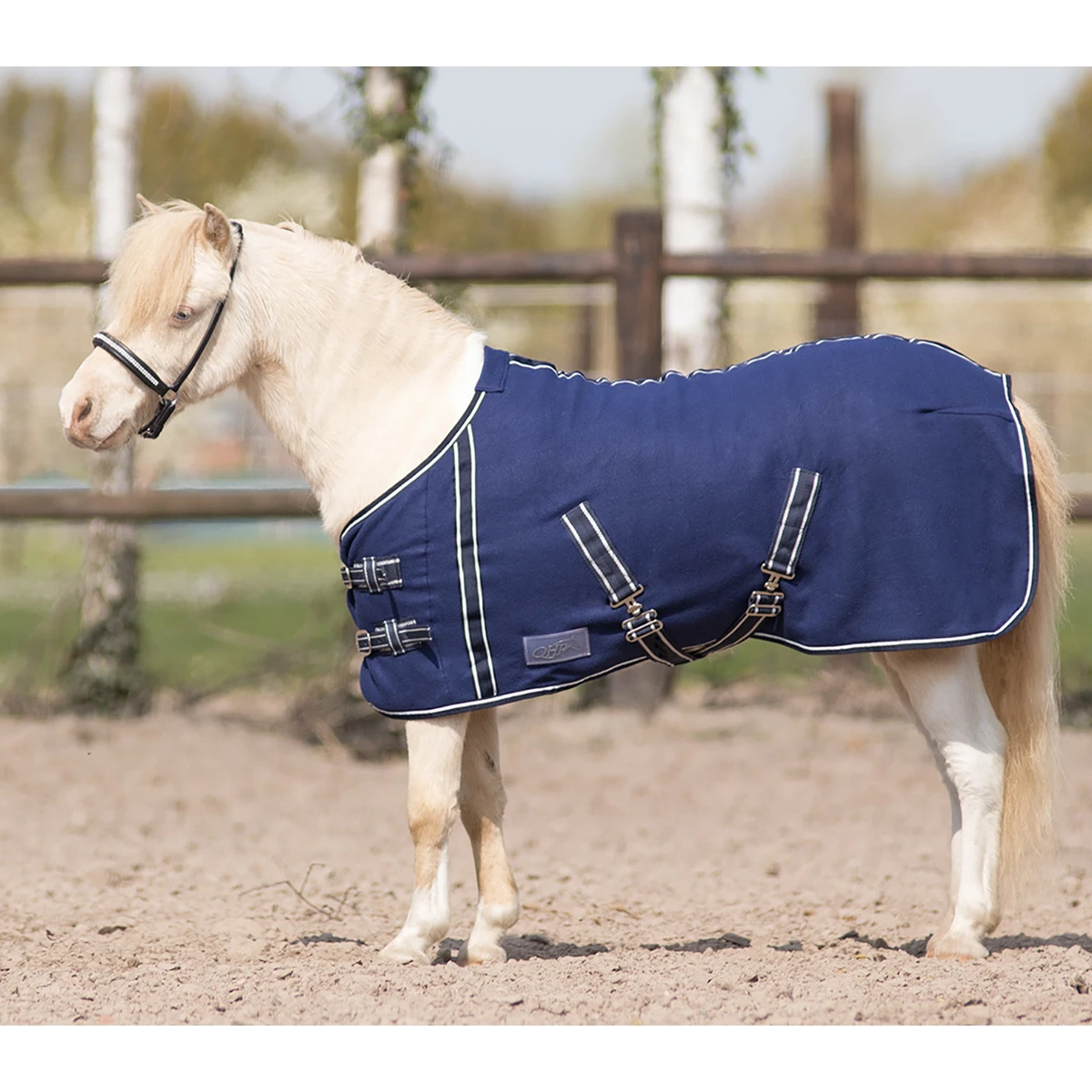 Zweetdeken QHP Falabella Donkerblauw